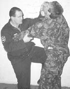 Close Combat chin jab with knee
